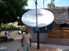 Antenna behind the hotel Antenna behind the hotel