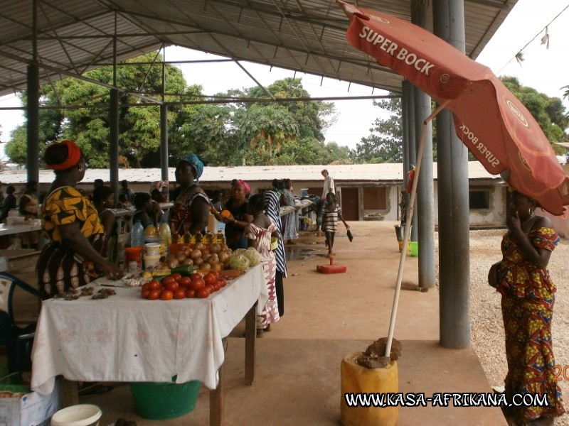 Photos de l'archipel Bijagos Guine Bissau : Peuple Bijagos - March de Bubaque