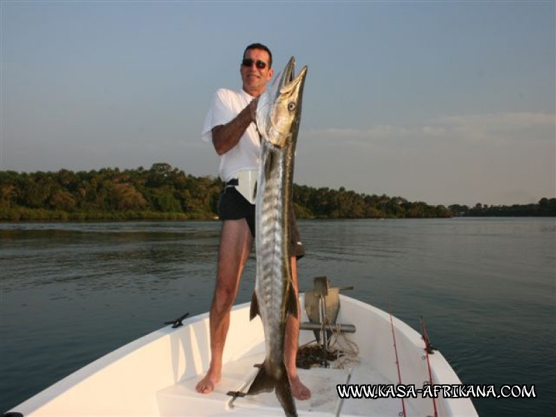 Photos de l'archipel Bijagos Guine Bissau : Nos plus belles prises - Beau barracuda